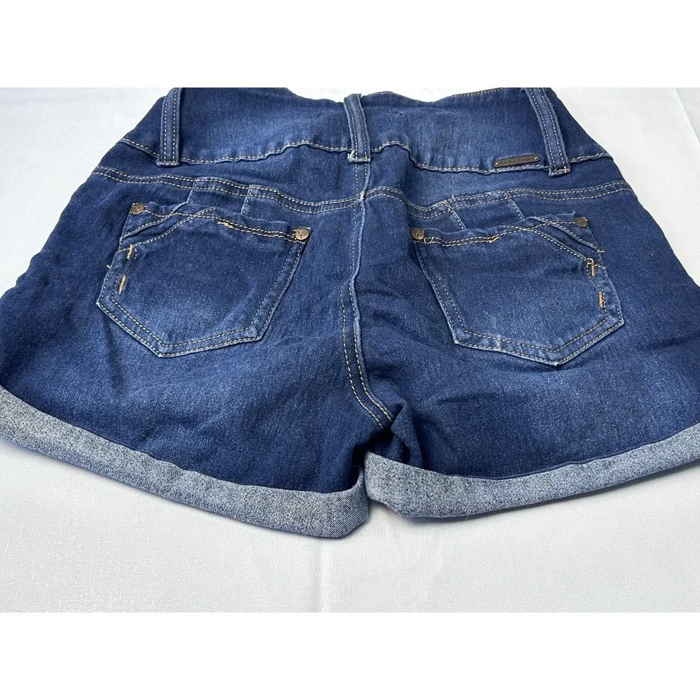 Boho Chic Dark Wash Denim Shorts Juniors‎ 5 Cuffed Stretch Casual Festival Indie